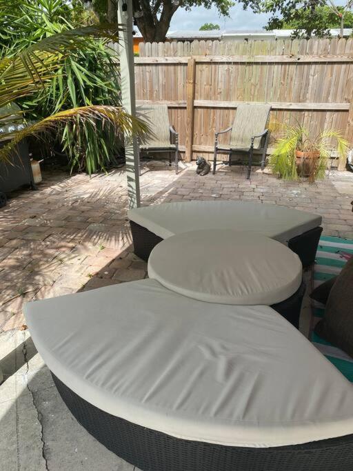 Private Townhouse With Courtyard And Covered Patio West Palm Beach Luaran gambar